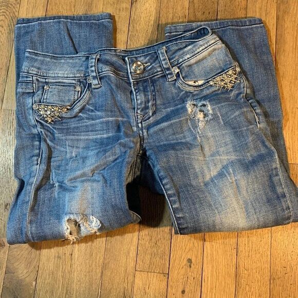 L.A.Idol jean capris distressed size 3 - Picture 2 of 7
